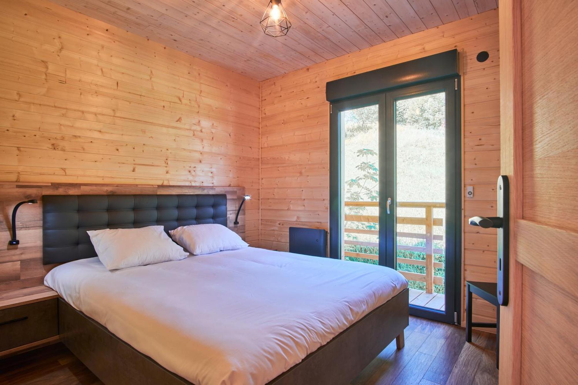 Chalet Le Lys Martagon Saint-Pierre-d'Entremont  Экстерьер фото